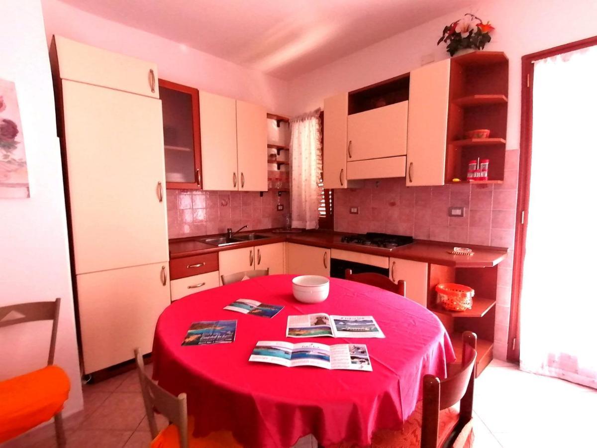 Da.Da. House Lägenhet La Maddalena  Exteriör bild